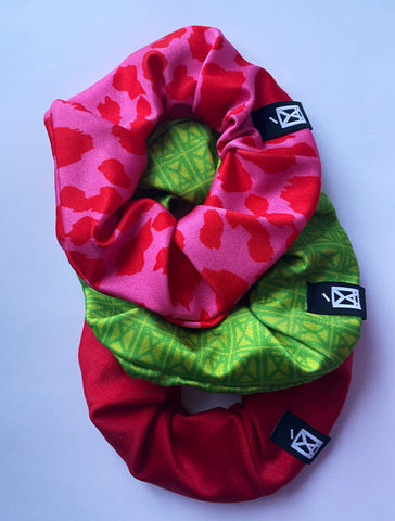 Scrunchies 3 Pack Logo Green, Animal Fuchsia & Red